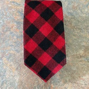 Tommy Hilfiger Buffalo Plaid Wool Tie